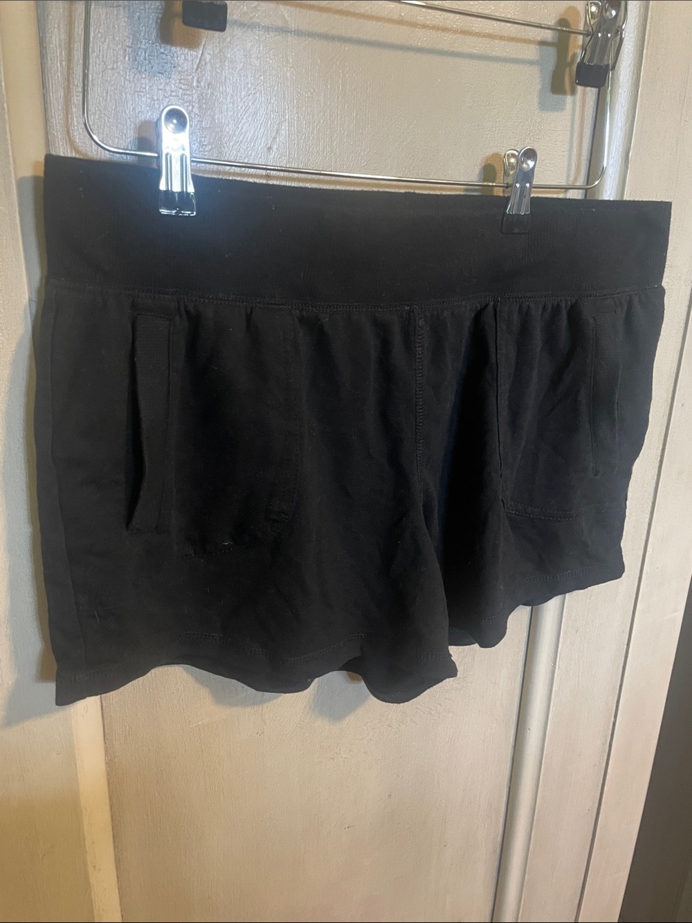Athletic Works Black Women’s Athletic Knit Shorts with Pockets